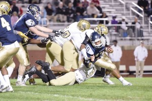 Kyle Wright (10) fights for yardage. (Photo/Kristy Kimball Massey)