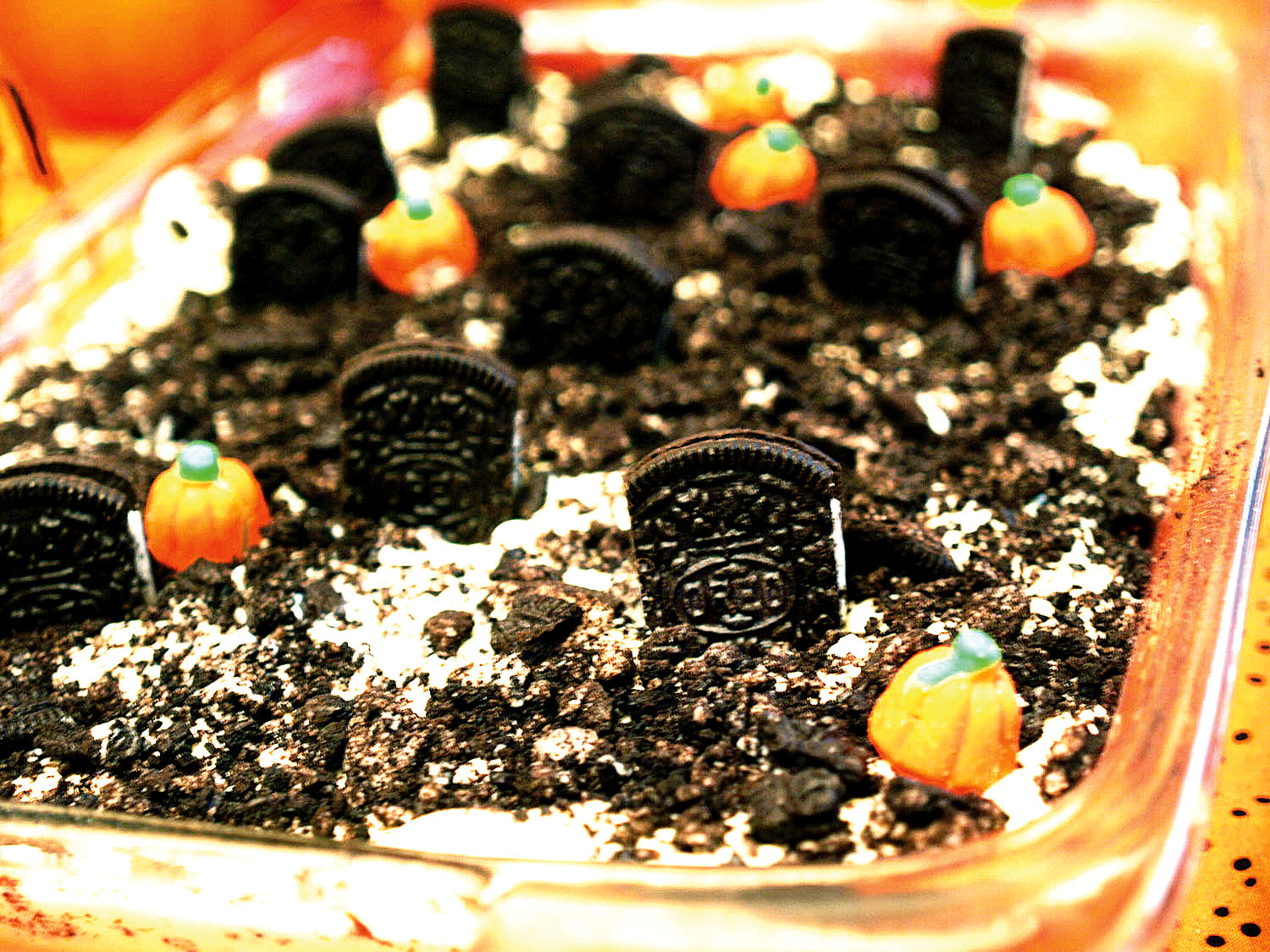 graveyard-dessert-web