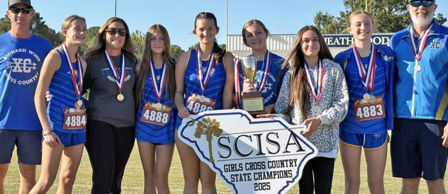 Eagle runners win second straight SCISA 1A Championship